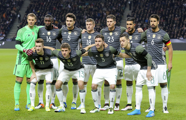 DFB-Elf gegen Italien