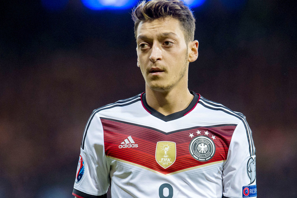 Mesut Özil